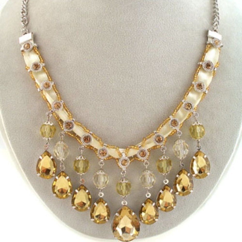 Lightweight Topaz Crystals with Off White Accents and Ribbon Necklace Set